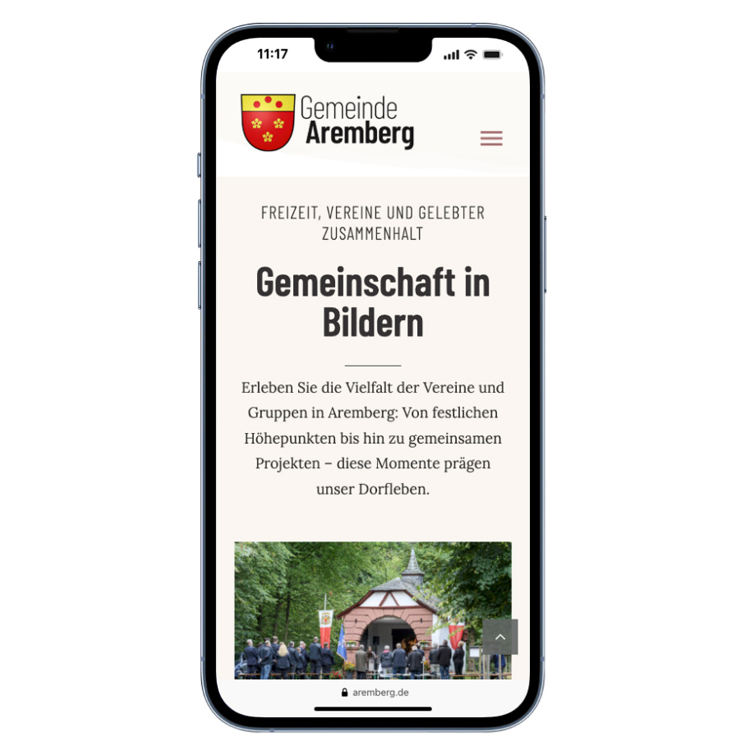 Deshalb teste und optimiere ich Websites nicht nur für den Desktop, sondern auch für verschiedene Bildschirmgrößen. Eine professionelle Website muss heute mobil genauso überzeugen wie am großen Monitor. Denn für viele Besucher ist das Smartphone längst der erste und wichtigste Zugang.